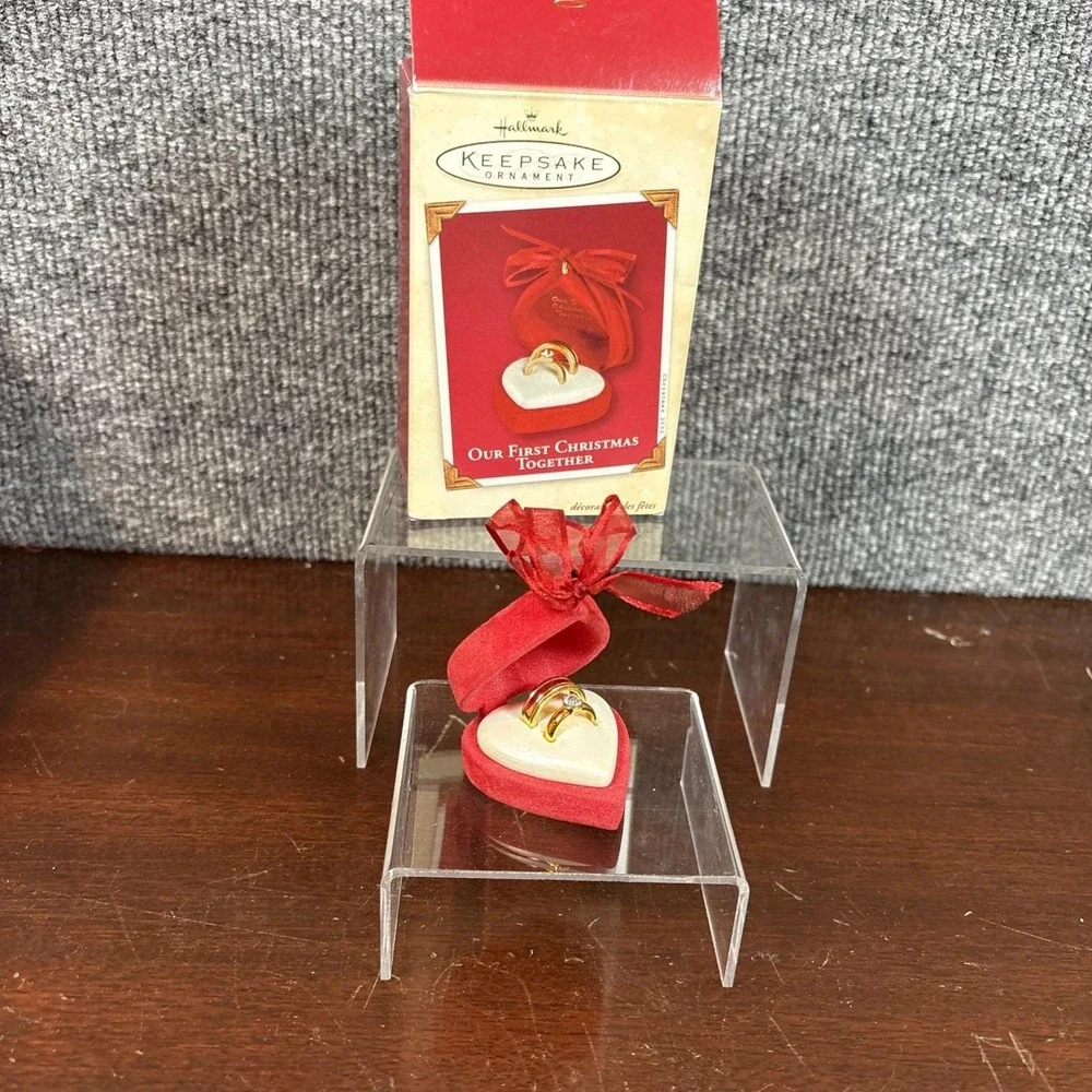 Hallmark Keepsake 2002